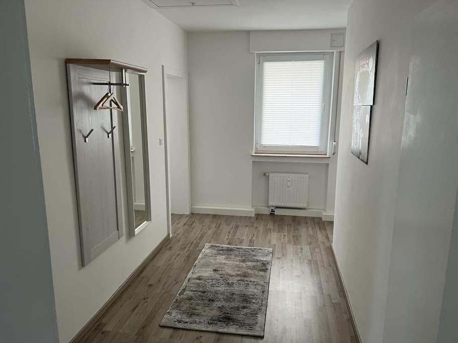 Eine Modern Renovierte Wohnung Mit Balkonterrasse. Lubbecke Exterior photo
